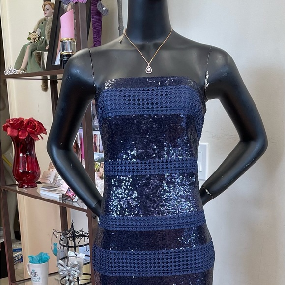 Jovani navy sequin gown size 14 nwt strapless with matching shawl - Picture 5 of 5